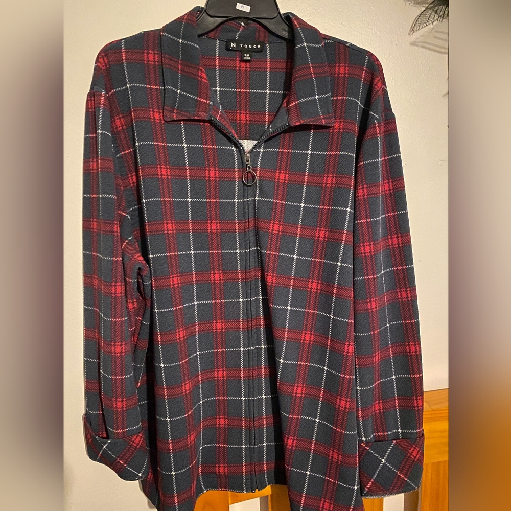 Plaid Zip-Up Shirt in Red and Black